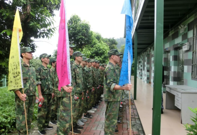 蜜柚官网在线下载蜜柚APPIOS水管